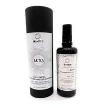 Load image into Gallery viewer, An entrancing compliment to your nightly ritual. Luna pairs a seductive blend of spicy vetiver, cederwood, bergamot, and herbacious blue tansey with actives CBD, CBG, Melatonin, and Magnesium to soothe, replenish, and lull you into a perfect dreamstate. Bonne Nuit.