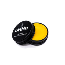 Load image into Gallery viewer, A full spectrum CBD lip balm containing beneficial minor cannabinoids and terpenes complemented with a blend of all-natural moisturizing and soothing ingredients. Peppermint and grapefruit bring a cooling and zesty feel with antibacterial and pain relieving properties. Packed with vitamins A and E, omega 3, 6 and 9, our lip balm is designed to improve hydration, ease inflammation and protect for perfectly kissable lips.