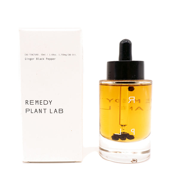 Ginger Black Pepper CBD tincture by Remedy Plant Lab is made with full-spectrum CBD oil and beneficial terpenes such as beta-caryophyllene which naturally spicy in  flavor. Combined with pure extractions of ginger root and black pepper, smoothed out with organic avocado and organic grape seed oil.