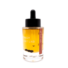 Load image into Gallery viewer, Ginger Black Pepper CBD tincture by Remedy Plant Lab is made with full-spectrum CBD oil and beneficial terpenes such as beta-caryophyllene which naturally spicy in  flavor. Combined with pure extractions of ginger root and black pepper, smoothed out with organic avocado and organic grape seed oil.
